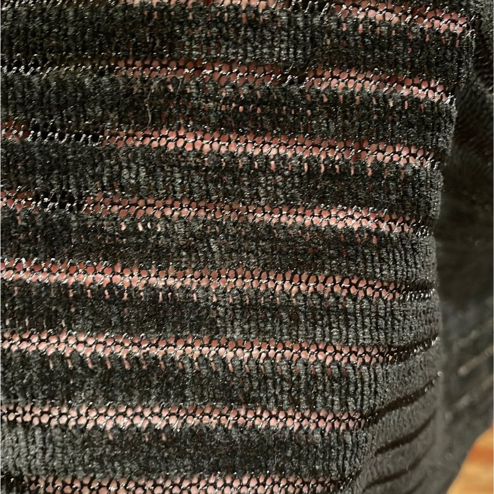Sweater - Picture 3 of 4